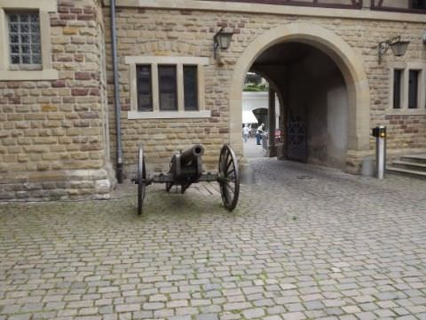 Photo 1ère exposition du véhicule ancien au Schlossberg / FORBACH
