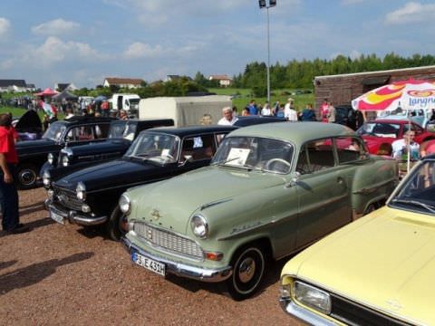 Photo Festival des Voitures Anciennes(Hambach)