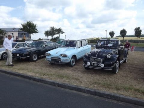 expo auto en soutien a la petite Elena