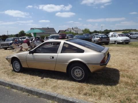 expo auto en soutien a la petite Elena