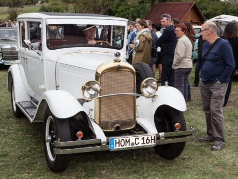 Festival des voitures anciennes à Hambach