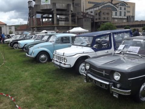 Photo Rétromobile des Mineurs à Petite Rosselle