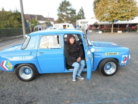 Photo Navigation Automobile octobre rose