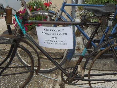 Photo Exposition Les Vieux Piston
