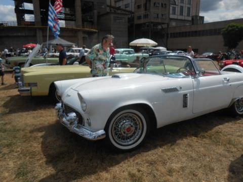 Retromobile des mineurs