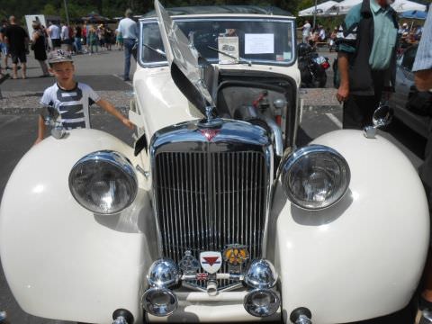 Retromobile des mineurs