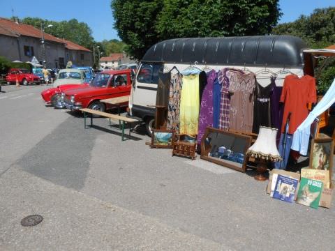 Exposition et brocante