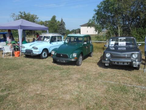 Photo Expo de Vehicules anciens