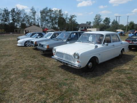 Photo Expo de Vehicules anciens