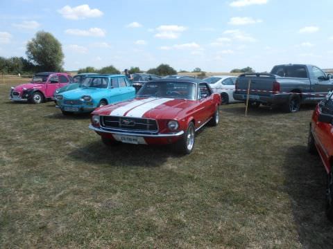 Photo Expo de Vehicules anciens