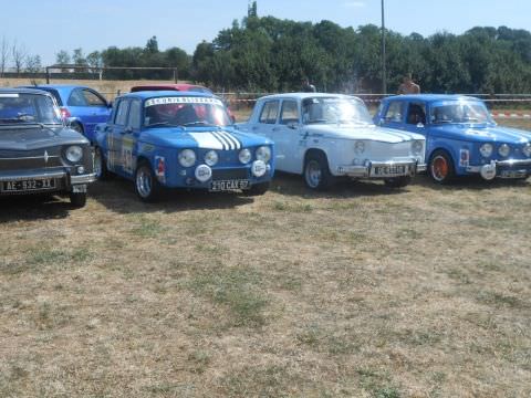 Photo Expo de Vehicules anciens