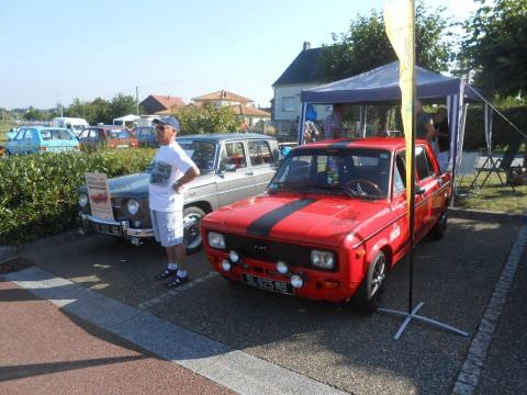 Rassemblement de Véhicules Anciens