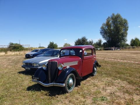 AUTO RETRO HERNY Photo AUTO RETRO HERNY
