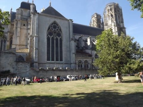 Photo Expo à Toul, devant la cathédrale