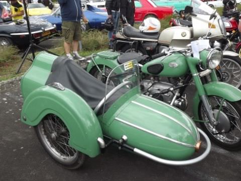 Photo Rétromobile des Mineurs à Petite Rosselle